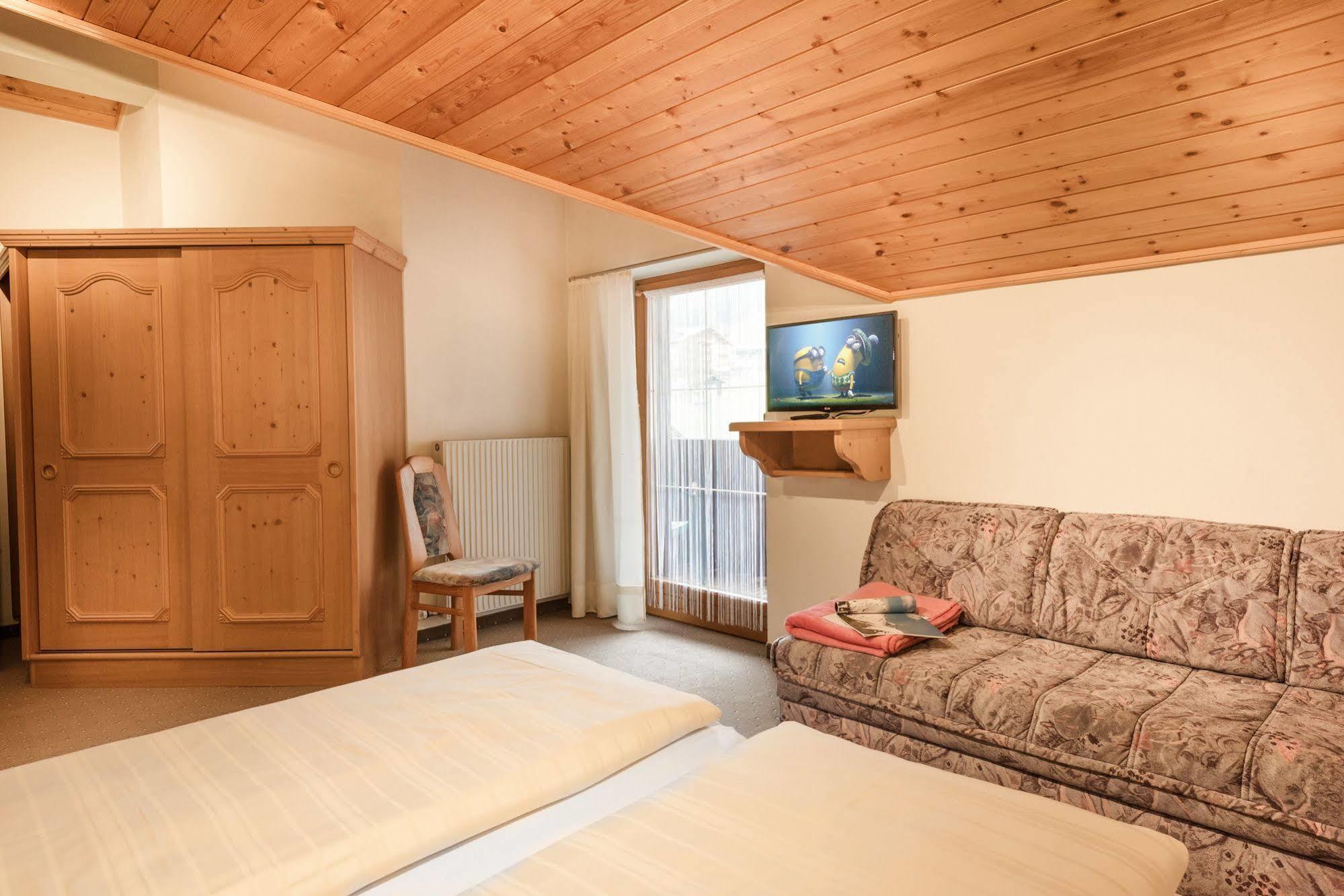 Gaestehaus Gratz - Inklusive Eintritt In Die Alpentherme Dorfgastein Kültér fotó