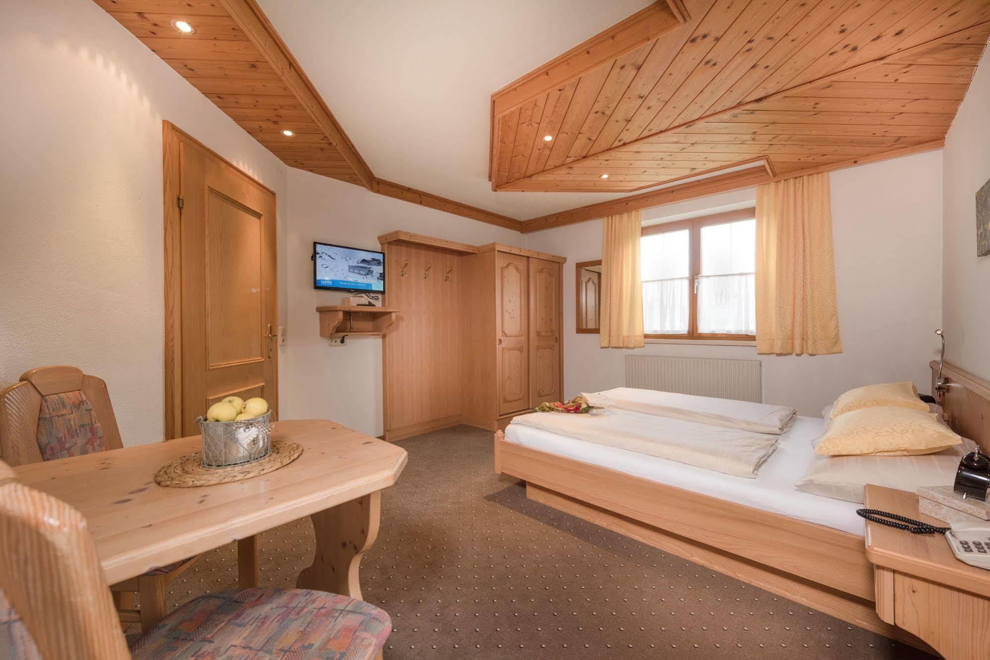 Gaestehaus Gratz - Inklusive Eintritt In Die Alpentherme Dorfgastein Kültér fotó