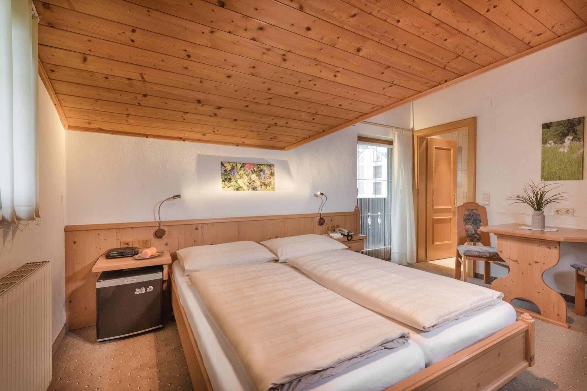 Gaestehaus Gratz - Inklusive Eintritt In Die Alpentherme Dorfgastein Kültér fotó